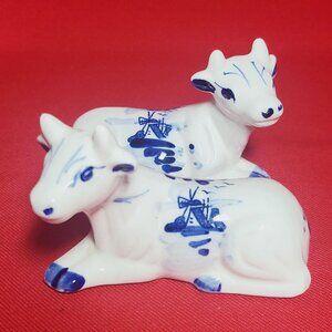 Vintage Blue and White Porcelain Cow Salt Pepper Shaker